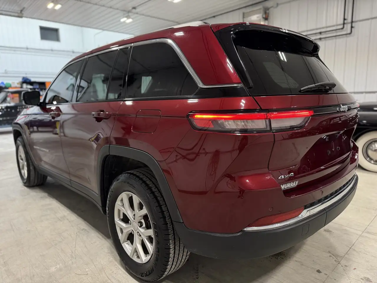 Jeep Grand Cherokee снимка Jeep Grand Cherokee
