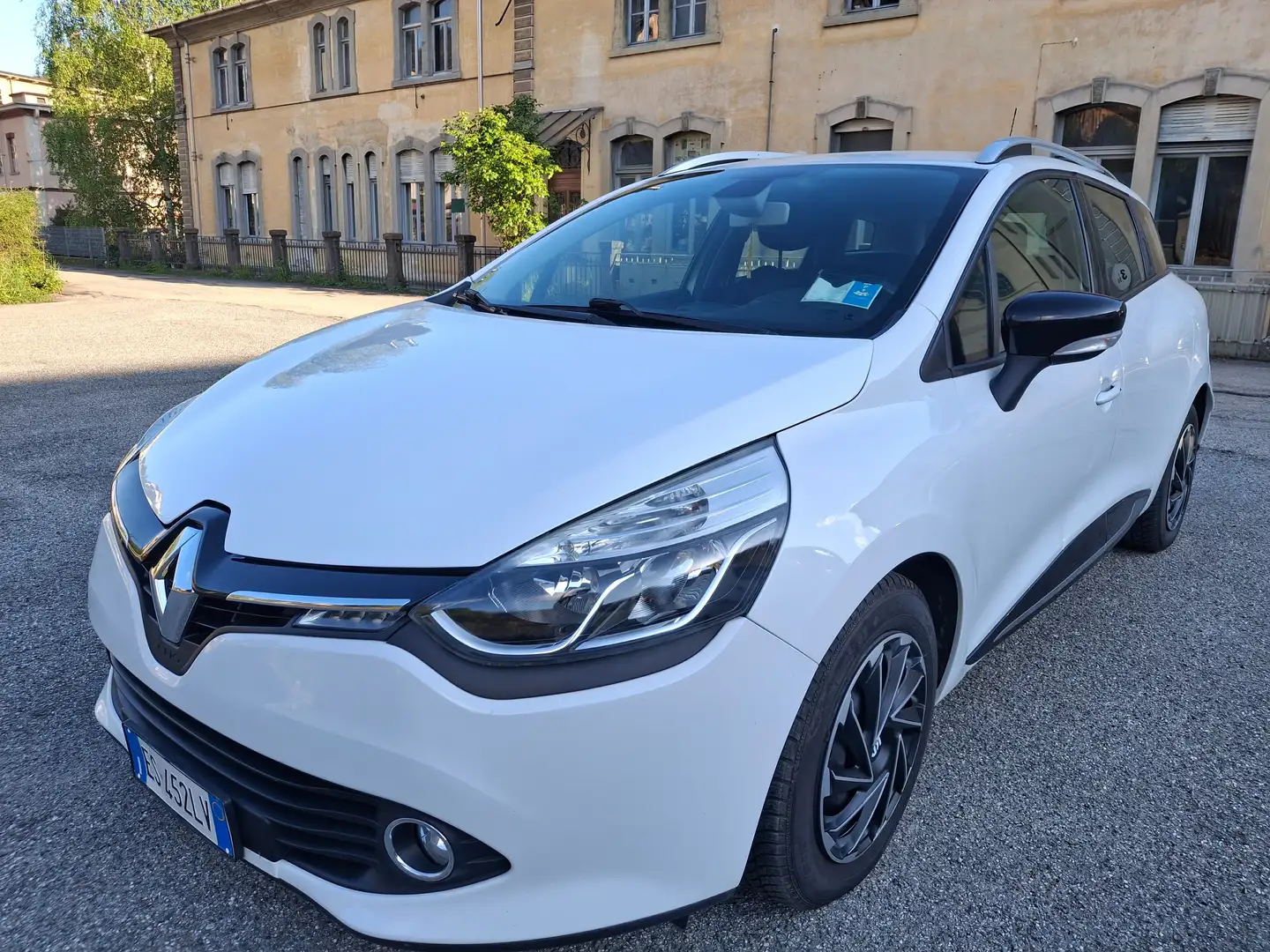 Renault Clio Clio IV 2012 Sporter Sporter 1.5 dci energy s Bianco - 1