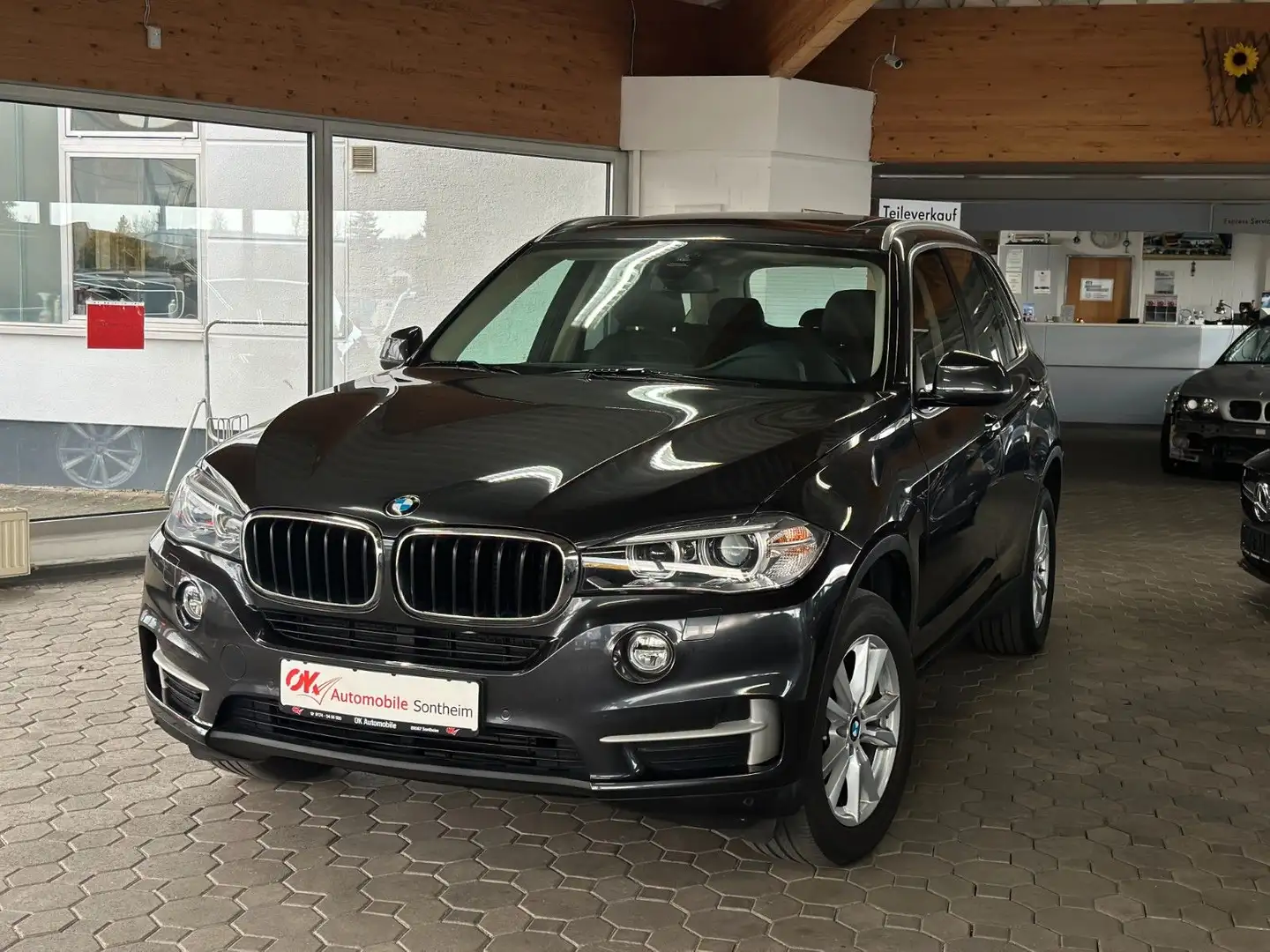 BMW X5 xDrive30d*PDC*Leder*Pano*Standheiz*Nav*Bi-Xen Grigio - 1