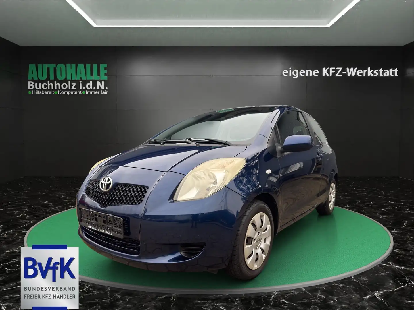 Toyota Yaris Sol~KLIMA~NAVI~ALLWETTERREIFEN~el. FH~el. Asp~Blue Bleu - 1