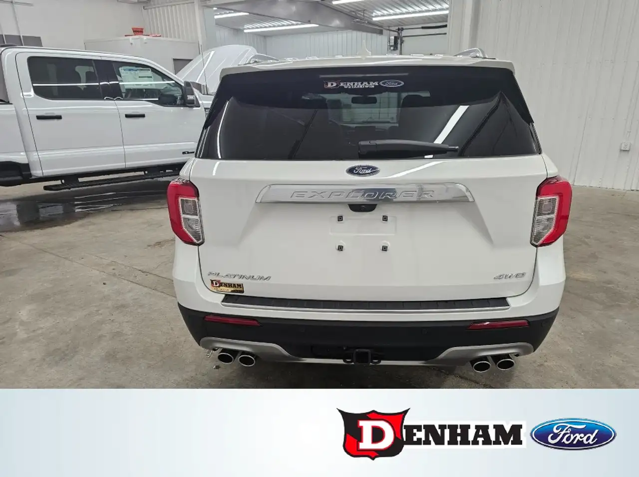 Ford Explorer снимка Ford Explorer