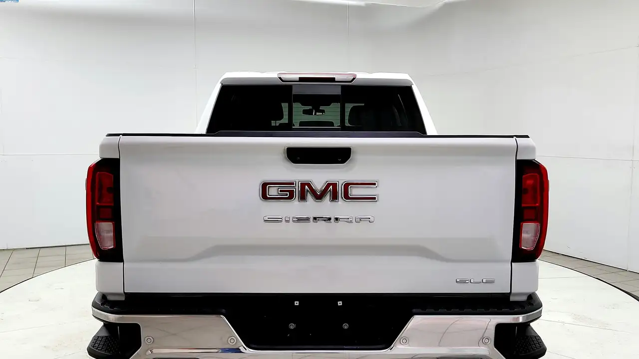 GMC Sierra 1500 снимка GMC Sierra 1500