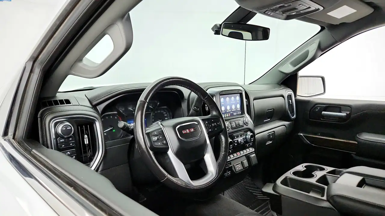 GMC Sierra 1500 снимка GMC Sierra 1500