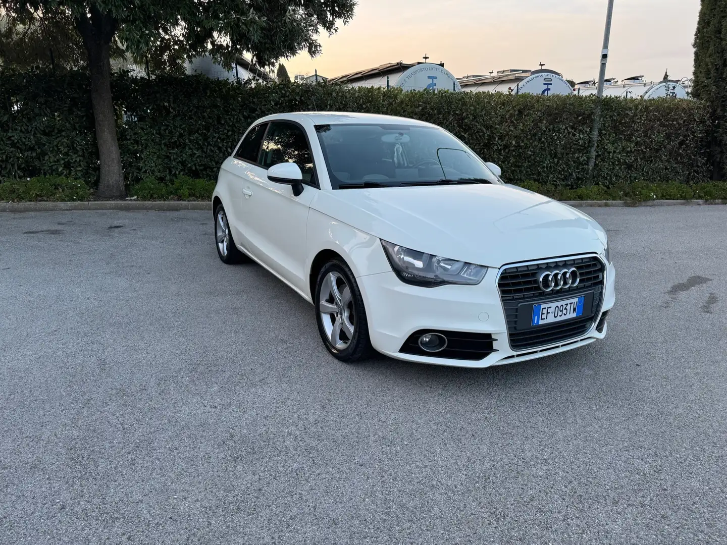 Audi A1 Білий - 1
