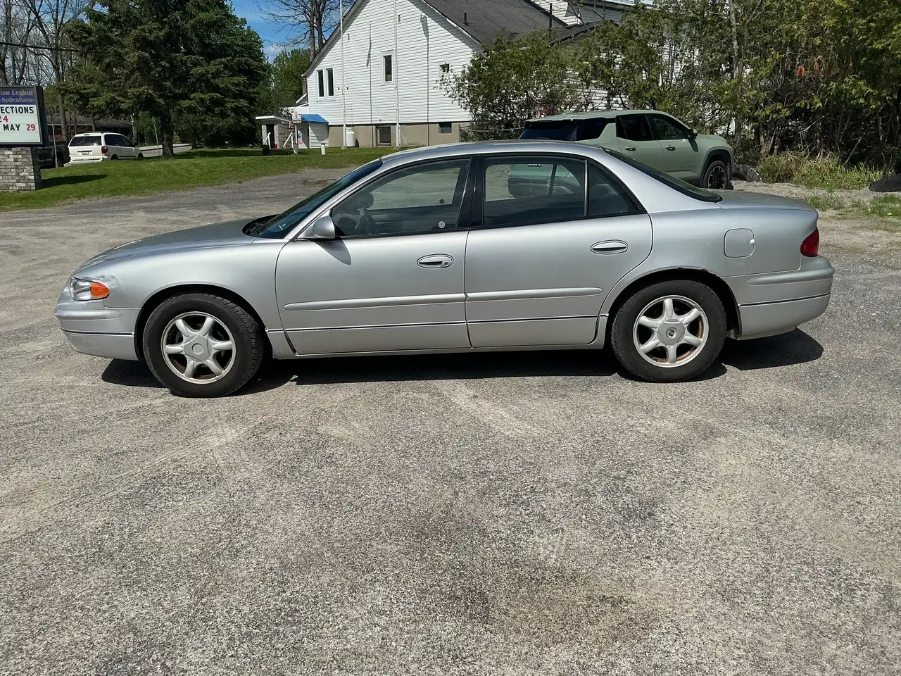 Buick Regal photo Buick Regal