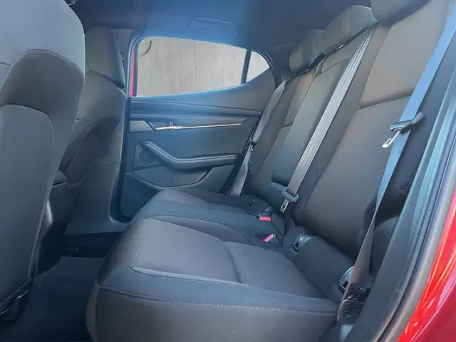 Mazda Lim. view 10