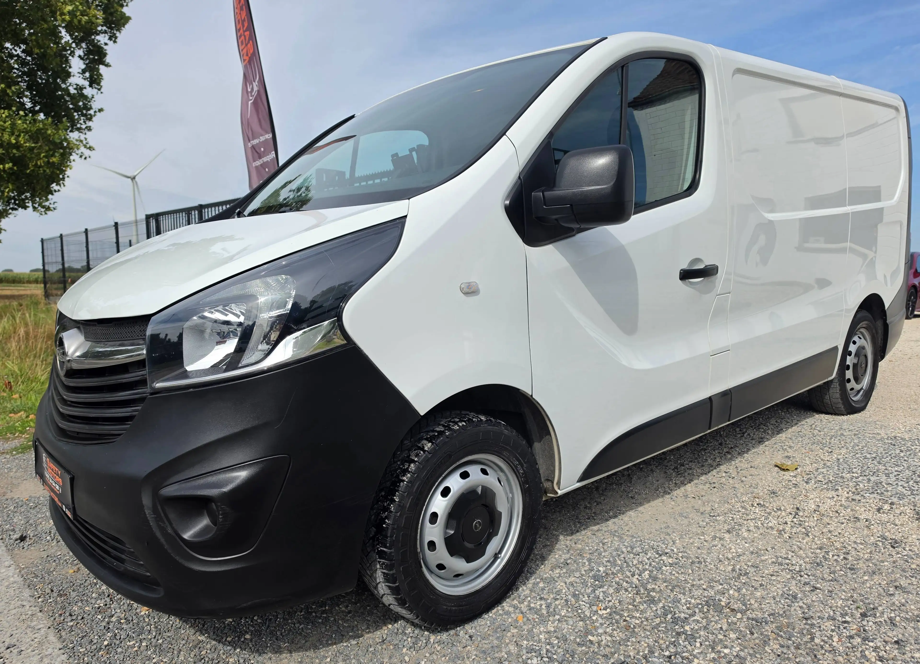 Opel Vivaro 1.6 CDTi L1H1 Edition confort utilitaire 3 places airco garantie 12 mois — photo 10