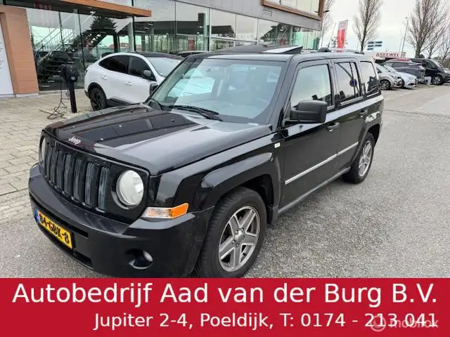 Jeep Patriot 2.4 Limited 4X4 Climate & Cruise controle , Blueto