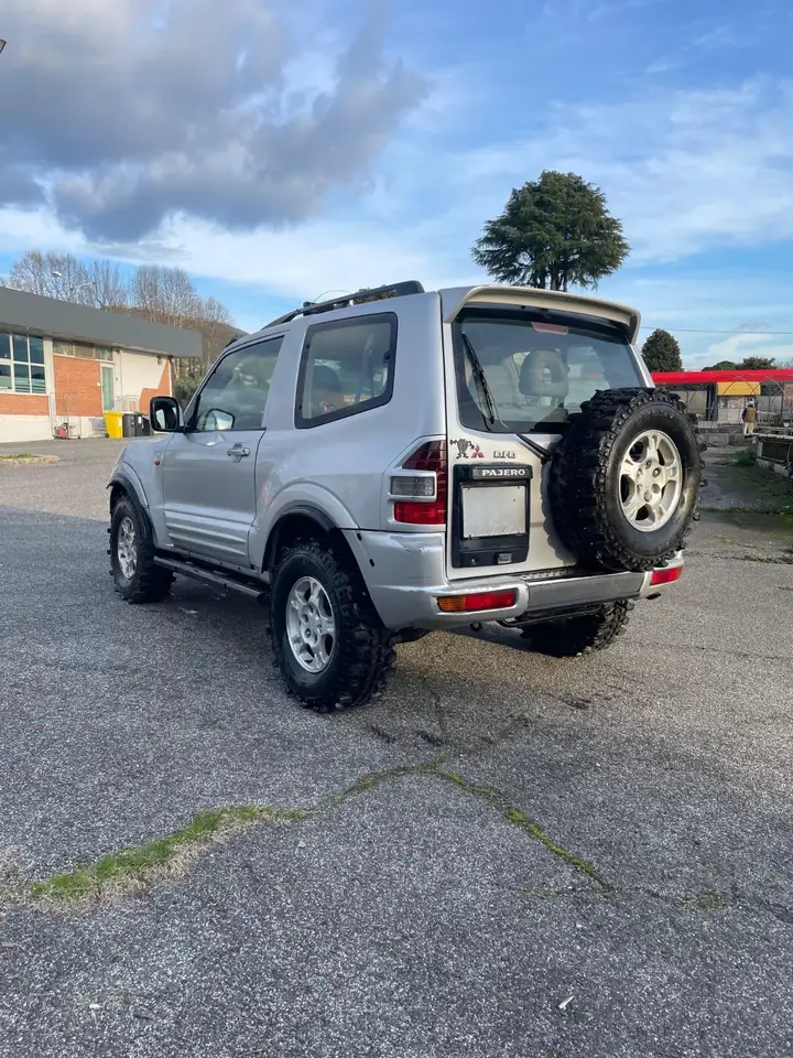 Mitsubishi Pajero 3p 3.2 tdi 16v di-d GLX, foto 4