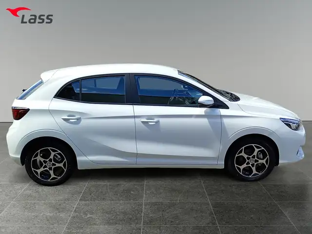MG MG3 view 7