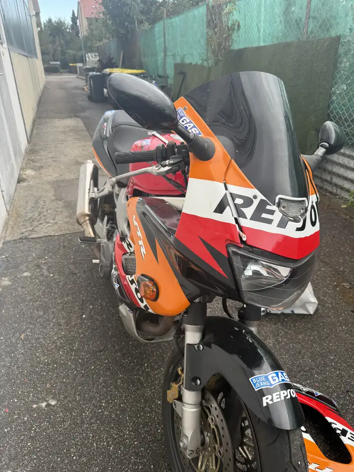 Honda VTR 1000