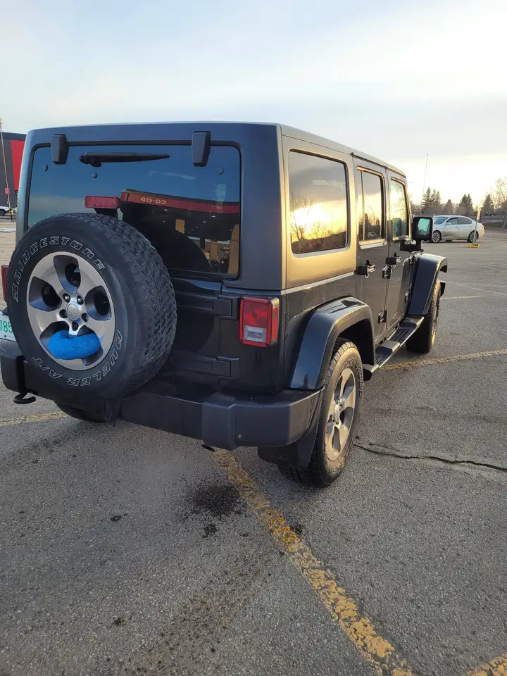 Jeep Wrangler photo Jeep Wrangler