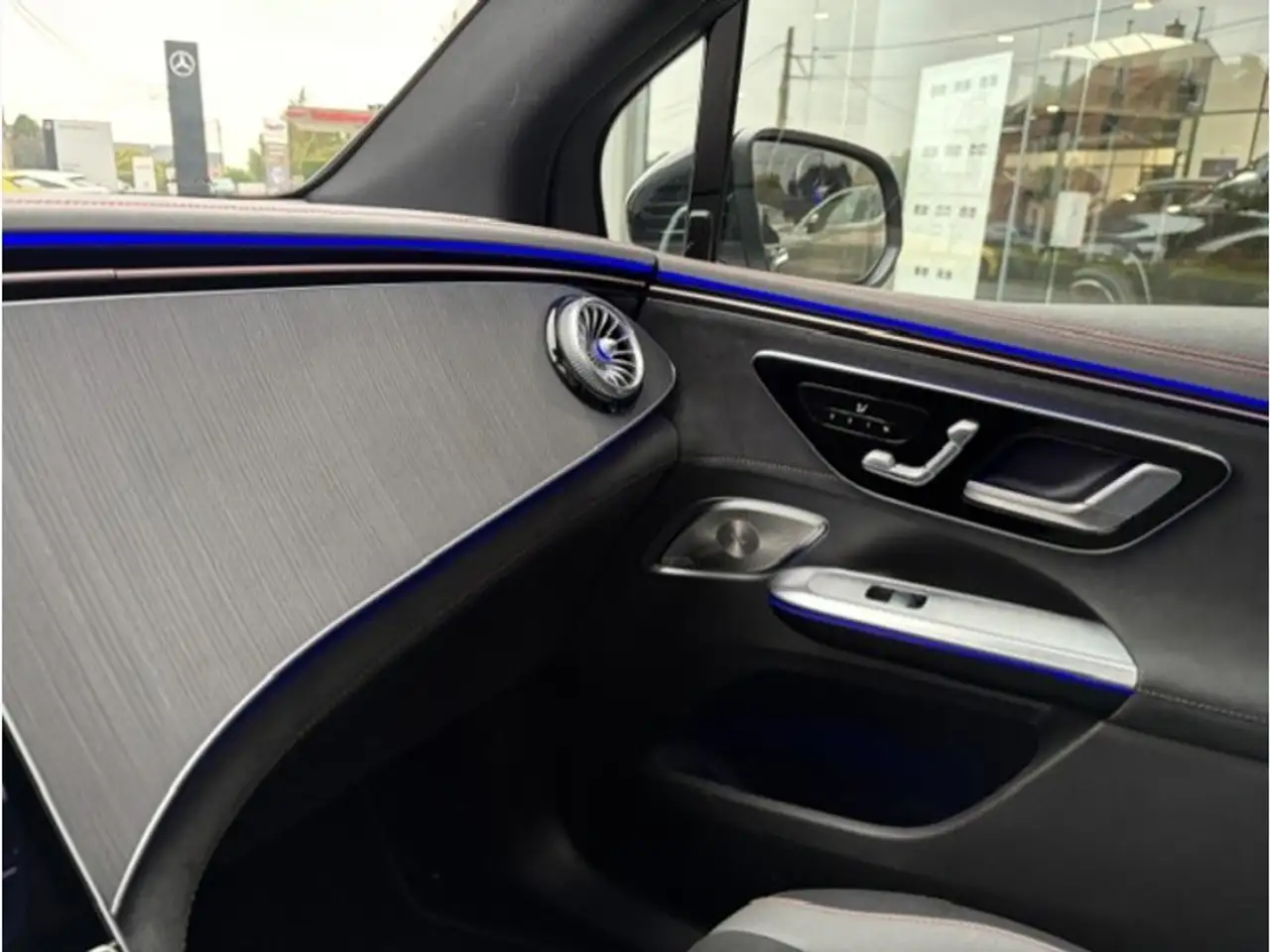 Mercedes-Benz EQE 300 AMG Toit Pano Attelage Burmester, миниатюра 24