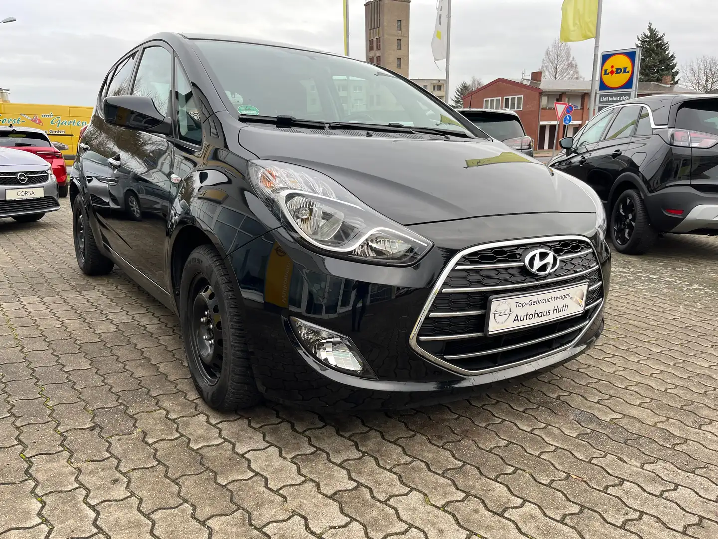 Hyundai iX20 blue Passion Schwarz - 2