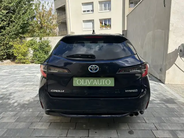 Toyota Corolla view 5