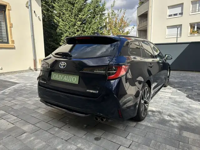 Toyota Corolla view 6
