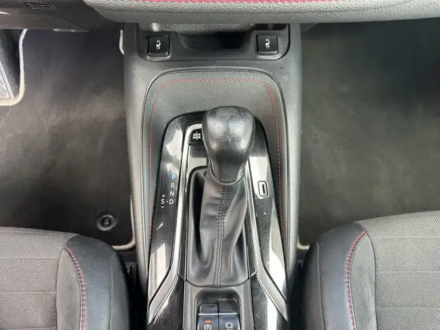 Toyota Corolla view 14