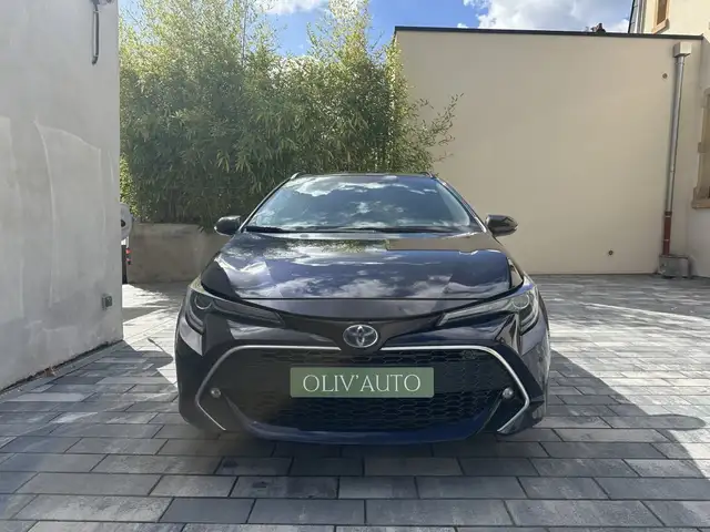 Toyota Corolla view 2