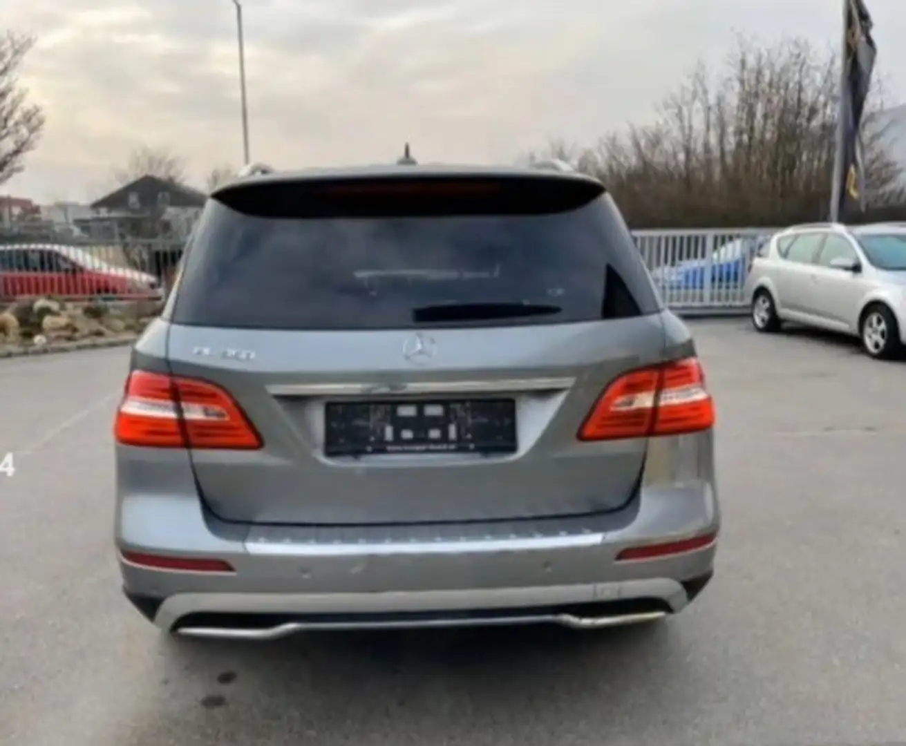 Mercedes-Benz ML 350 BlueTEC 4MATIC 7G-TRONIC Edition 1 - 1