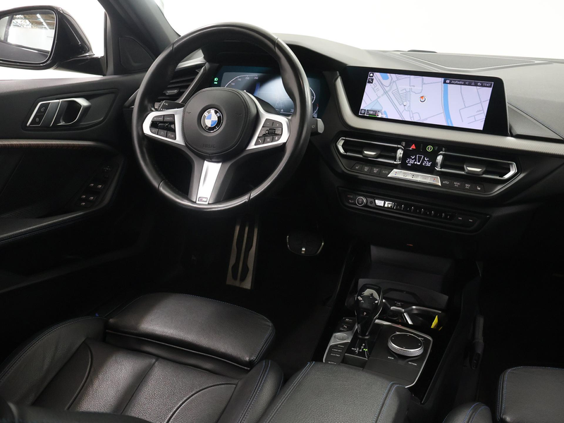 BMW 118 1-serie 118i High Executive Edition | M-Pakket | P — photo 9