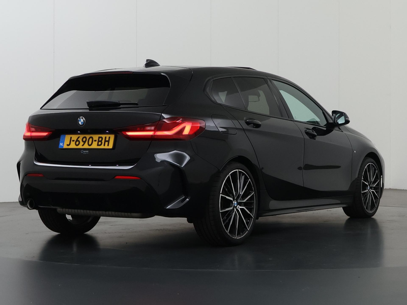 BMW 118 1-serie 118i High Executive Edition | M-Pakket | P — photo 2