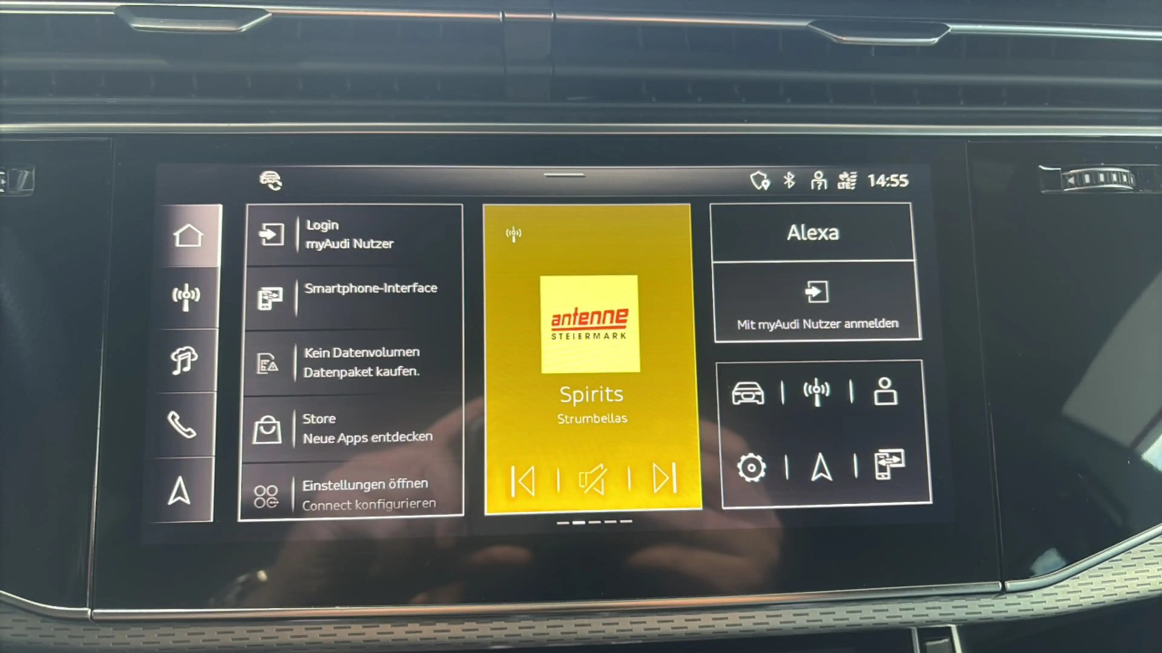 Audi Q8 55 TFSIe S-line*ALL BLACK*MATRIX*LEDER*RADAR*ASSI — photo 14