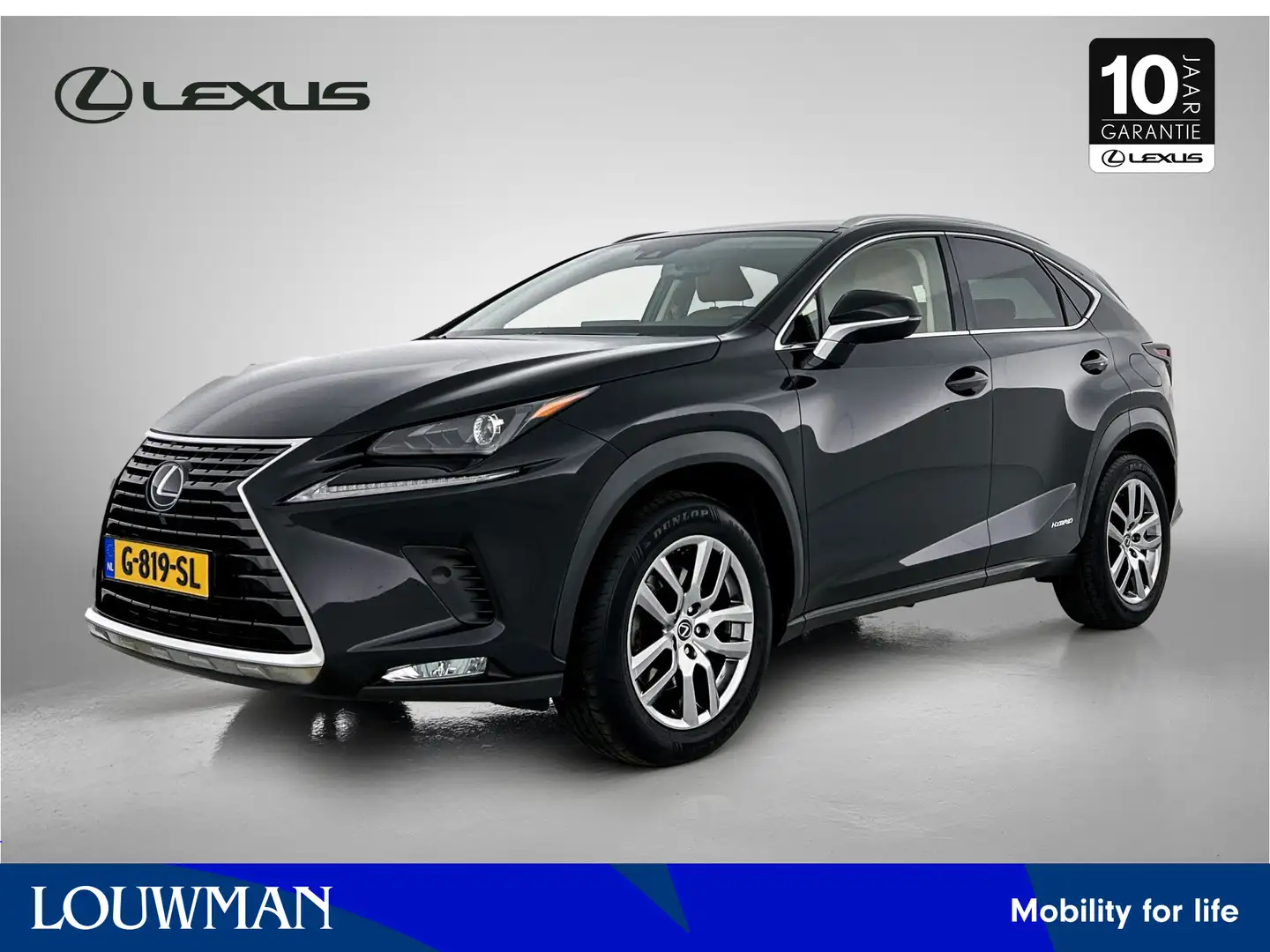 Lexus NX 300h AWD Luxury Line Zwart - 1