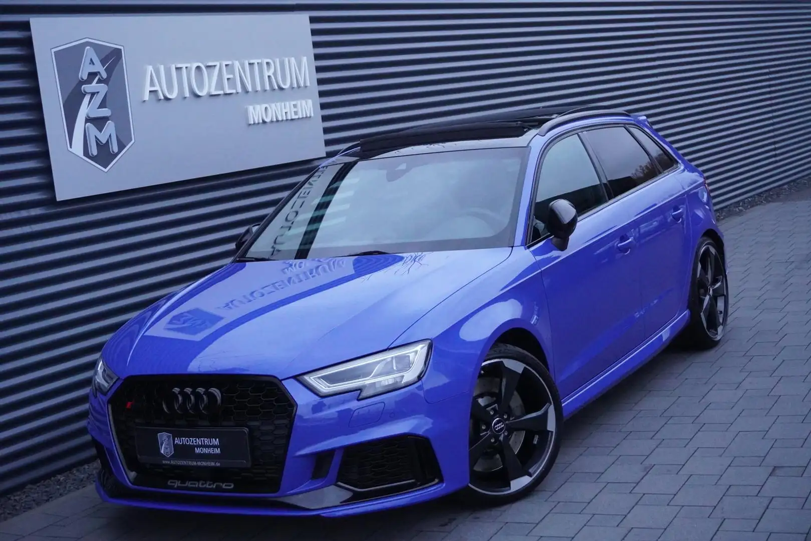 Audi RS3 SPORTBACK|QUATTRO|RS-SITZE|MATRIX|PANO|B&O| Blau - 1