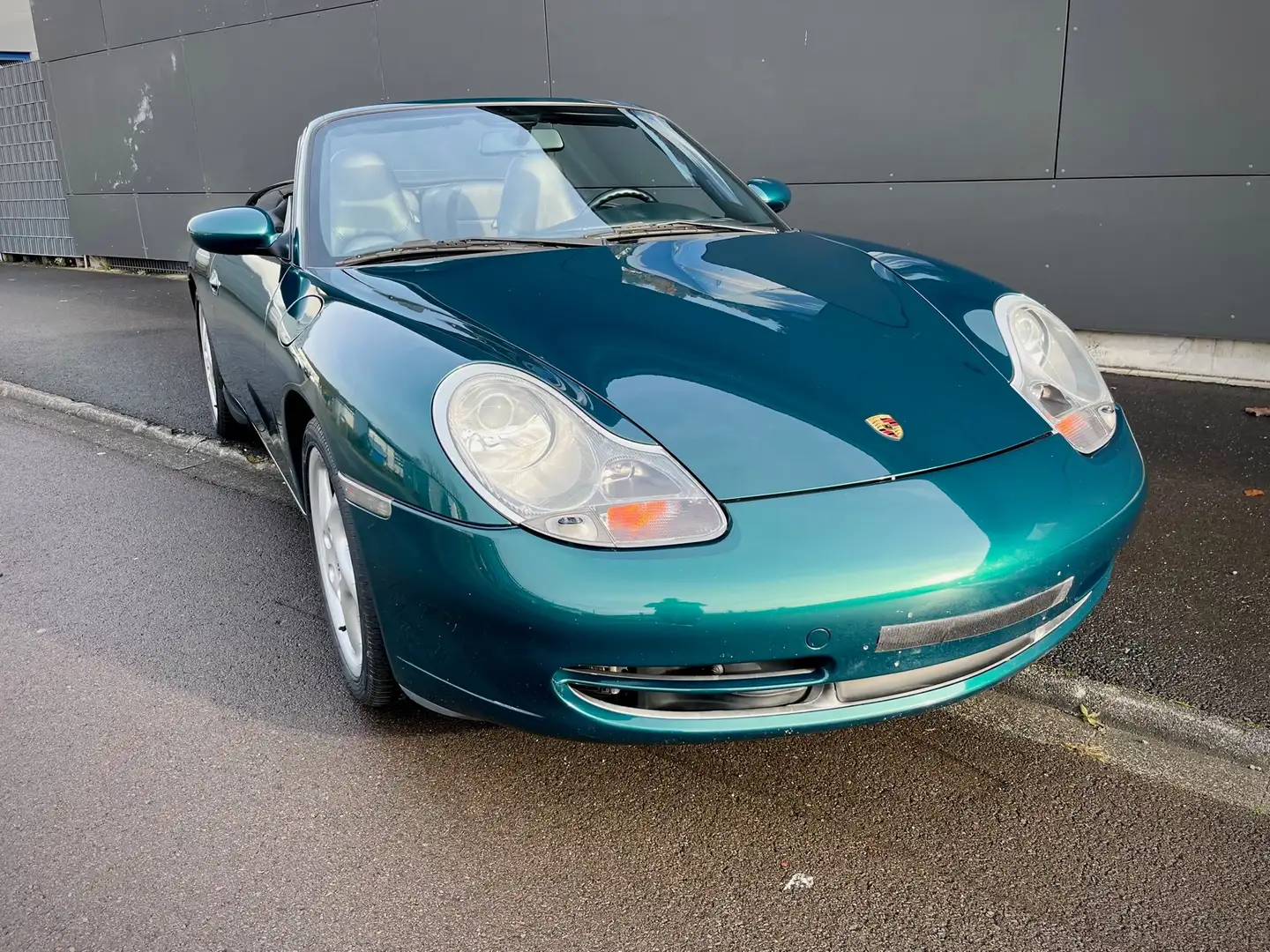 Porsche 996 911 Carrera Cabrio Verde - 2