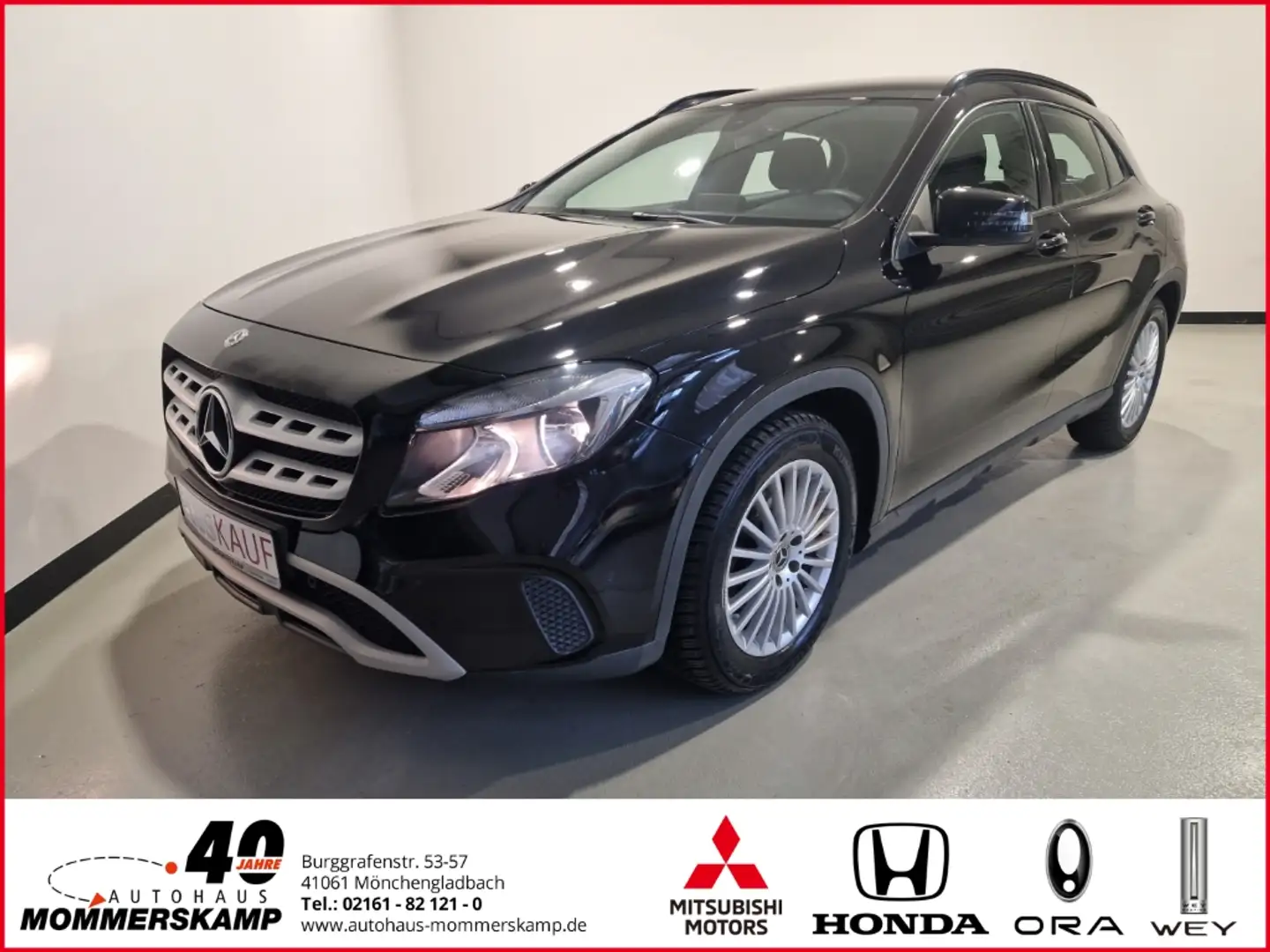 Mercedes-Benz GLA 180 Navi+Fahrerprofil+Ambiente Beleuchtung+SHZ+Keyless Zwart - 1