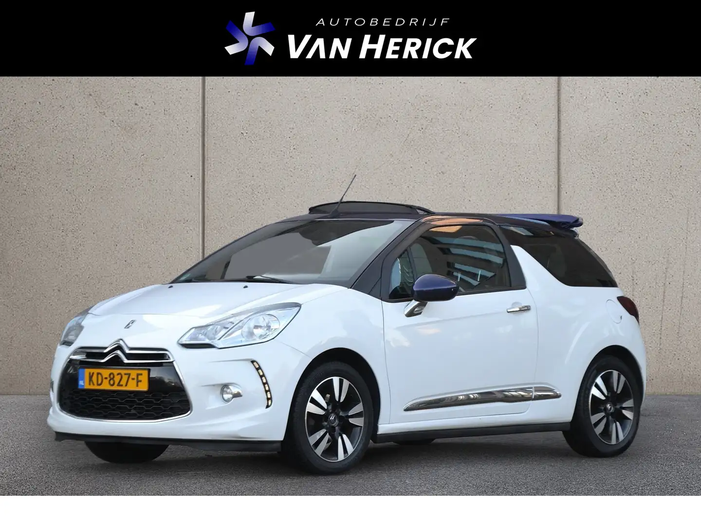 Citroen DS3 Cabrio 1.6 VTi So Chic 120PK! | Clima | Cruise | P Blanco - 1