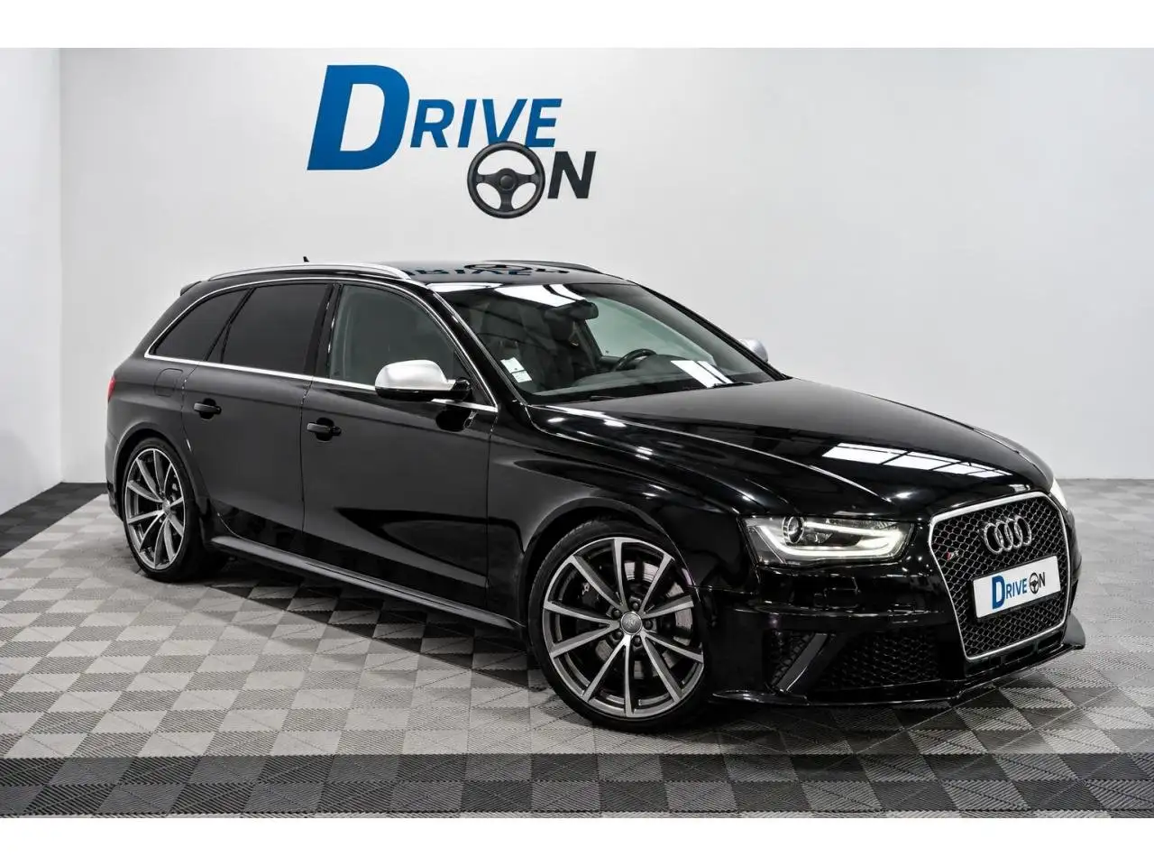 Audi RS4