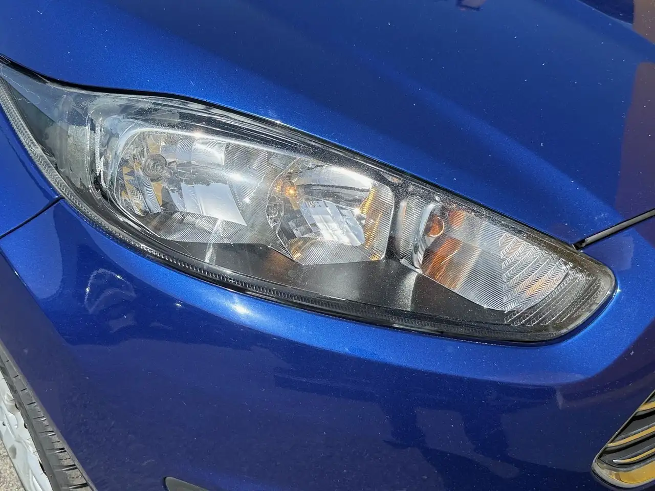 Ford Fiesta 5 portes — photo 20