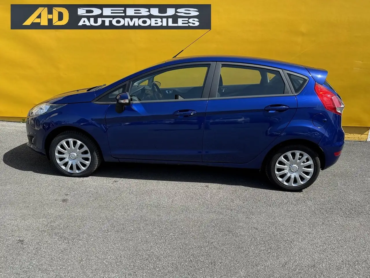 Ford Fiesta 5 portes — photo 11