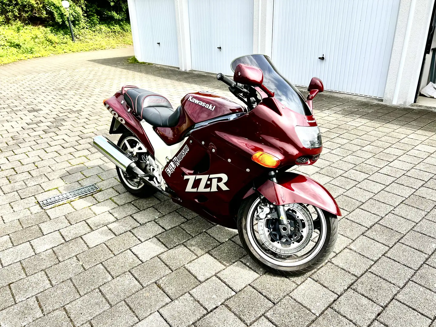 Kawasaki ZZR 1100 Rot - 2