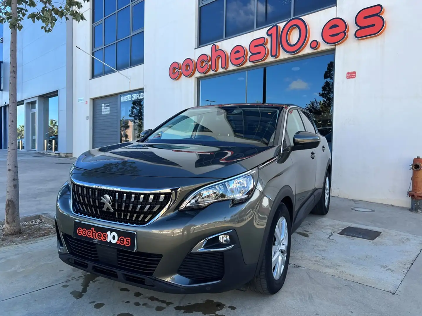 Peugeot 3008 1.5BlueHDi Active S&S 130 Marrón - 1