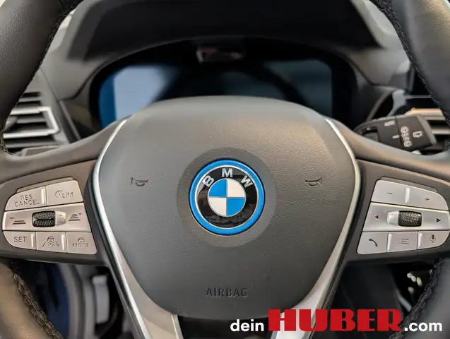 BMW X3 xDrive30e Ansicht 13