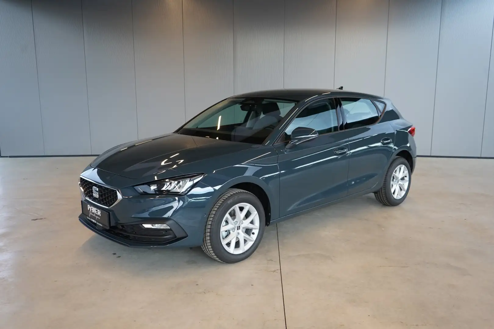 SEAT Leon Style 1.5 TSI 115 PS Blau - 2