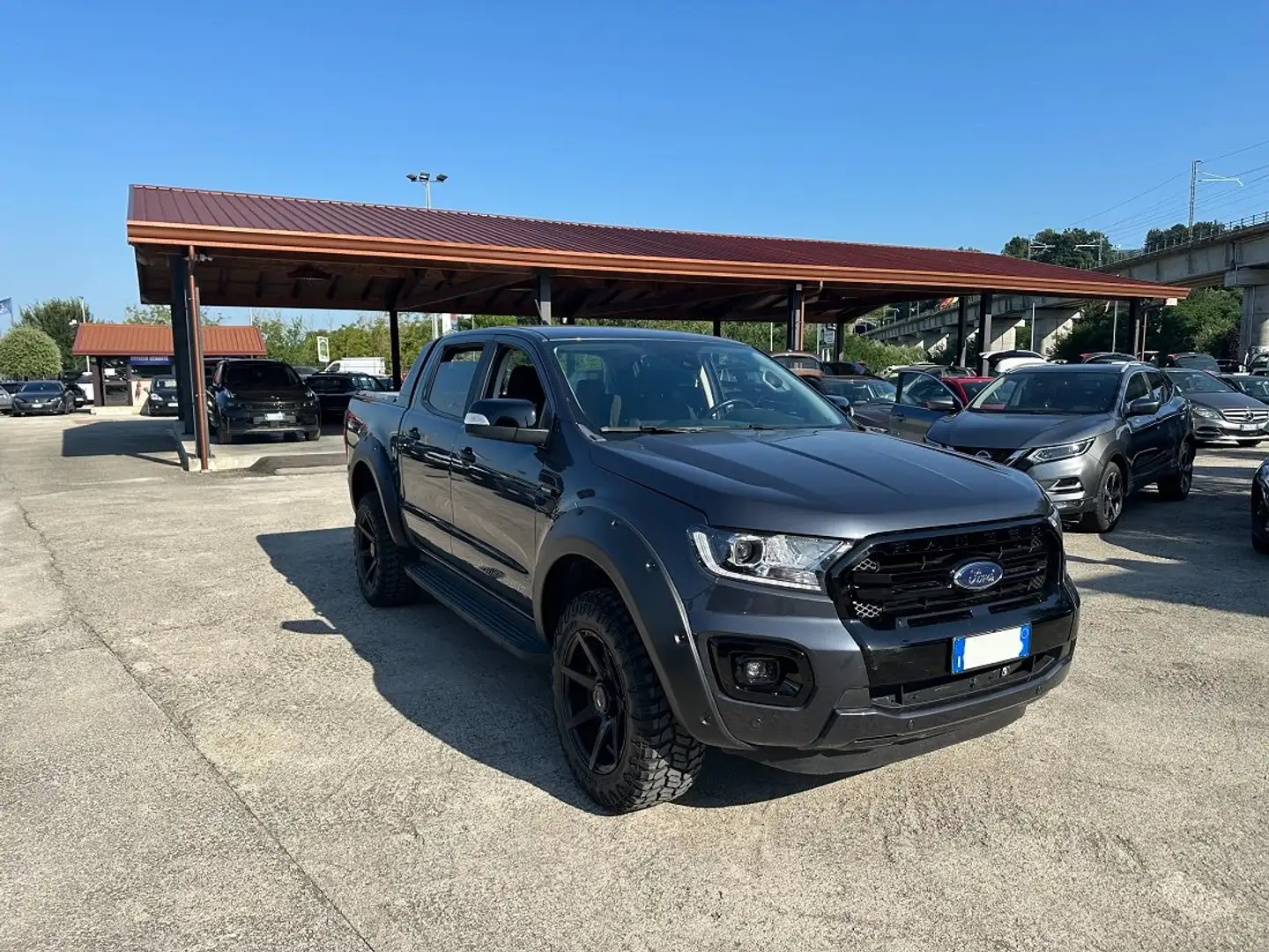 Ford Ranger Ranger 2.0 ecoblue double cab Wildtrak 170cv Grijs - 2
