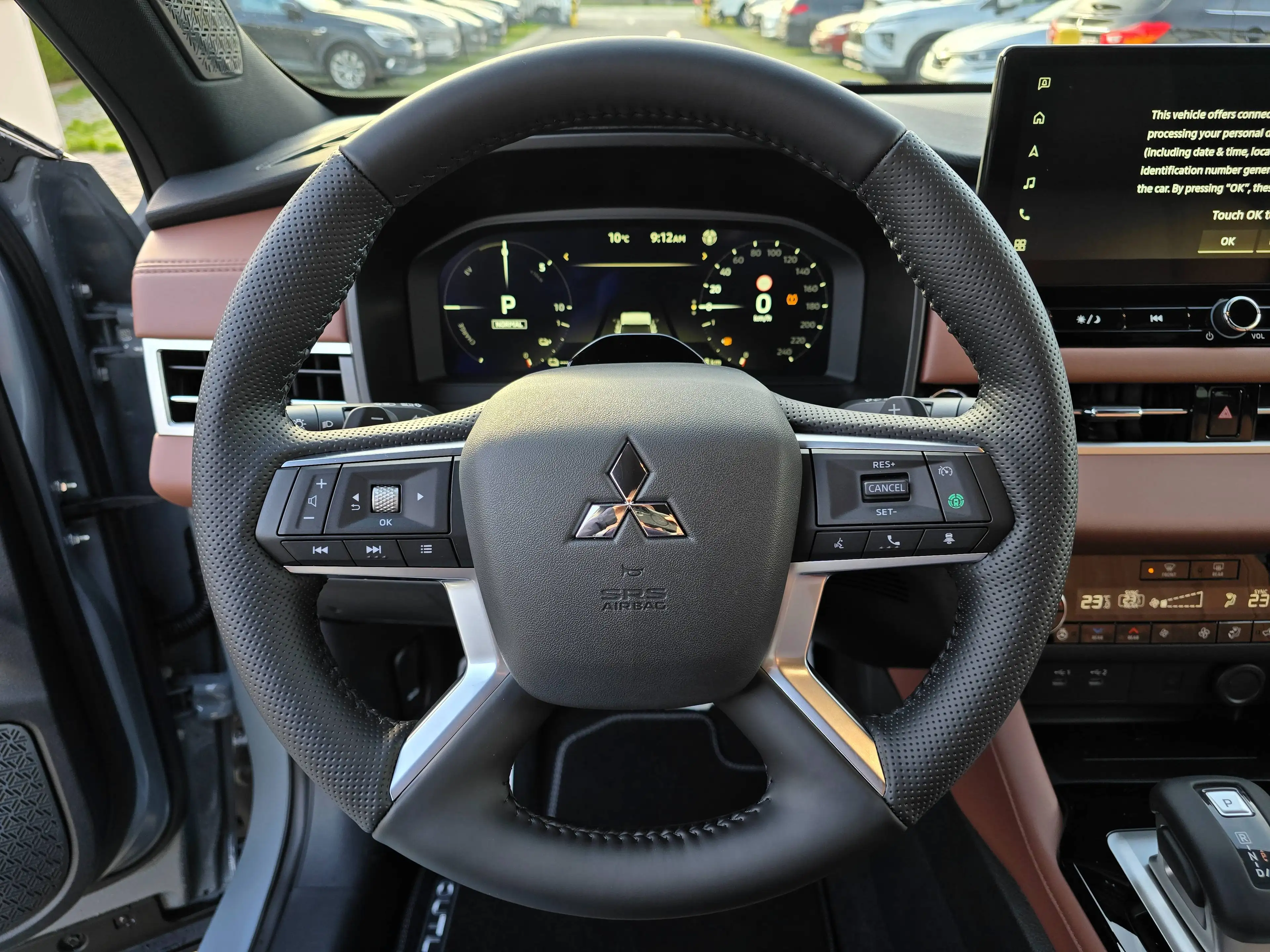 Mitsubishi Outlander Outlander PHEV 2.4i Instyle (225 kW) Instyle — photo 10