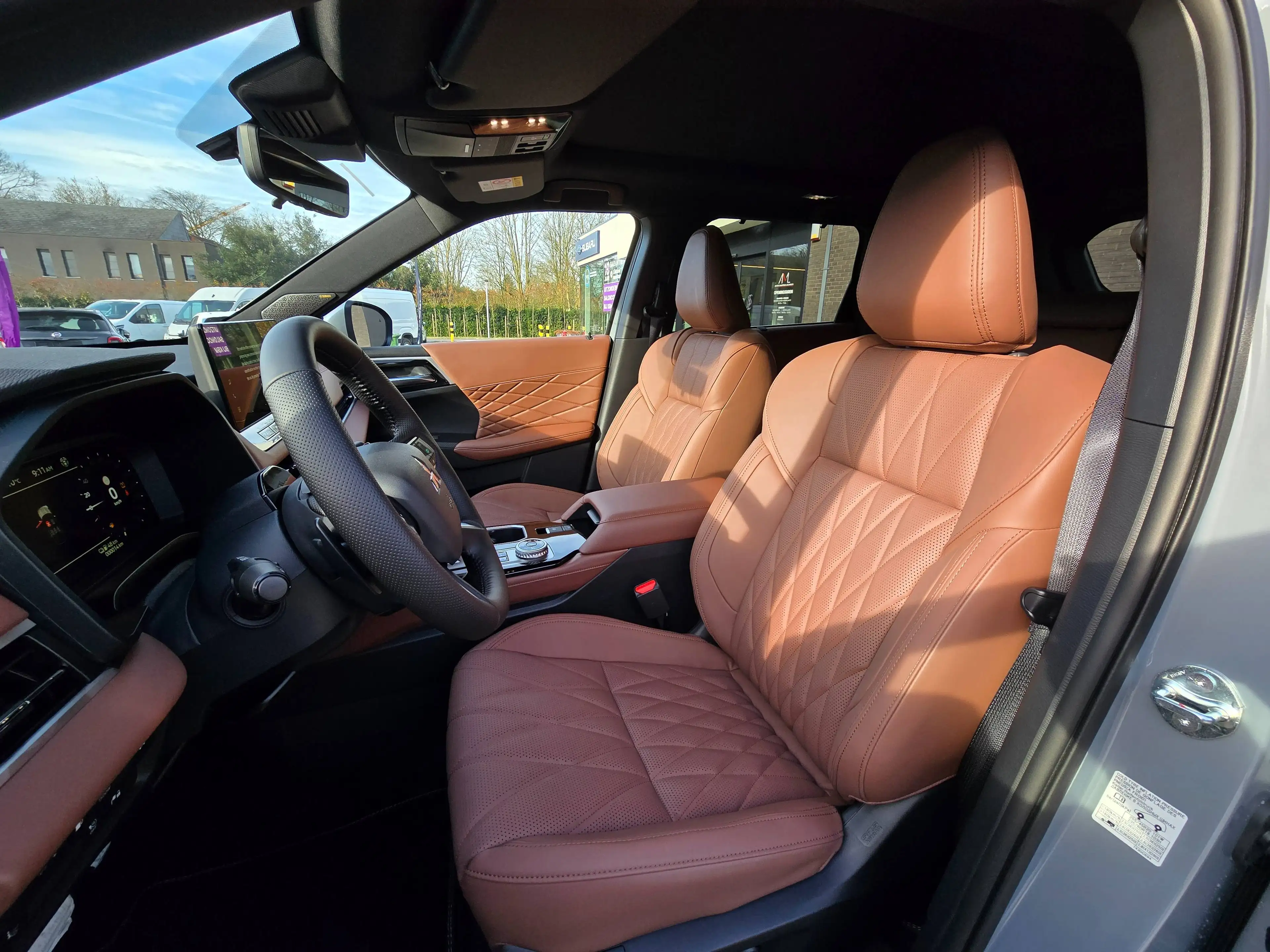 Mitsubishi Outlander Outlander PHEV 2.4i Instyle (225 kW) Instyle — photo 9