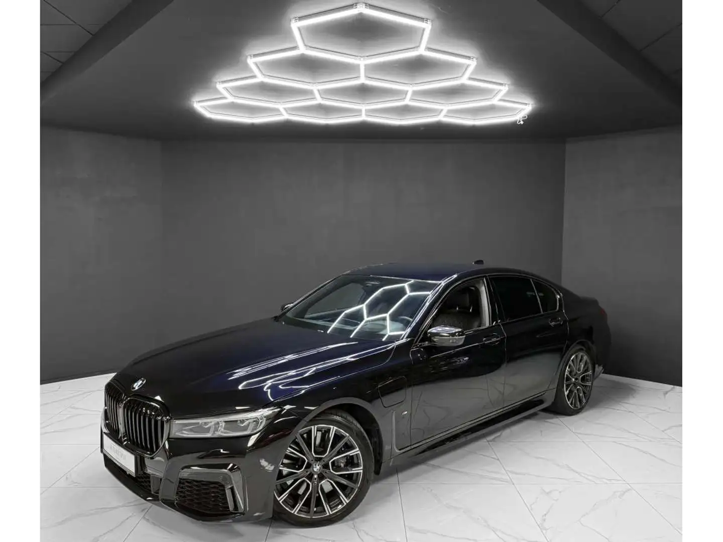BMW 745 745e M Sport Bleu - 1