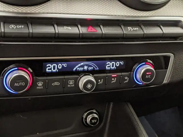 Audi Q2 view 15