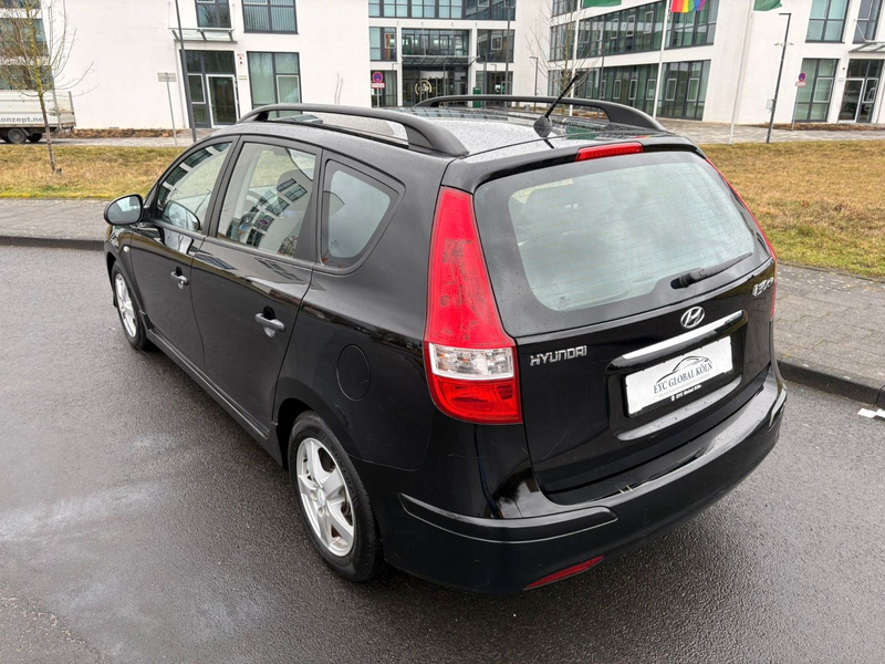 Hyundai i30 cw Style,Automatik — photo 4