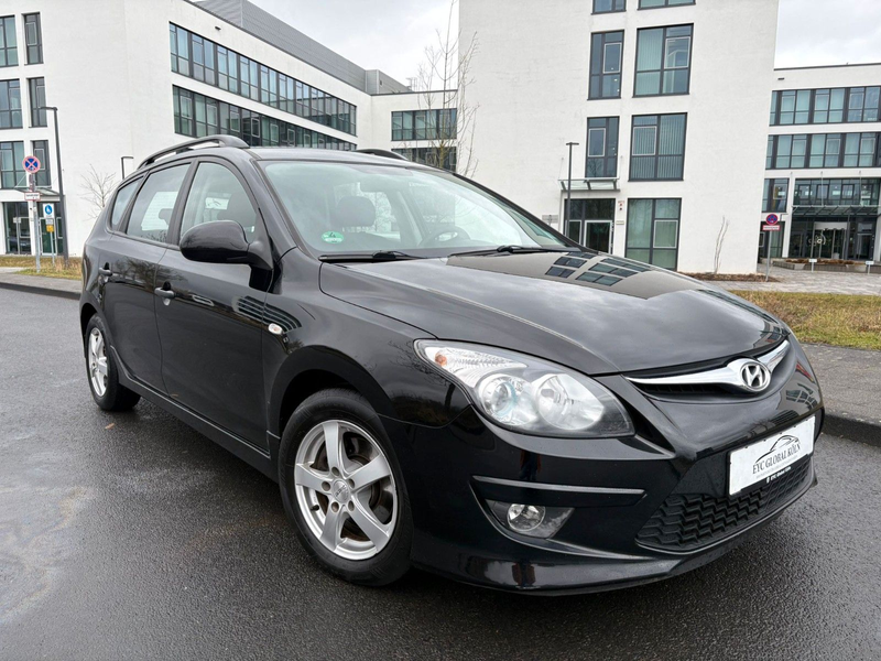 Hyundai i30 cw Style,Automatik — photo 2