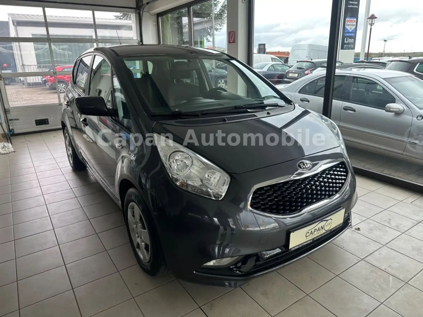 Kia Venga Dream Team 1.Hand/Scheckheft/Kamera/EURO6 Gris - 1
