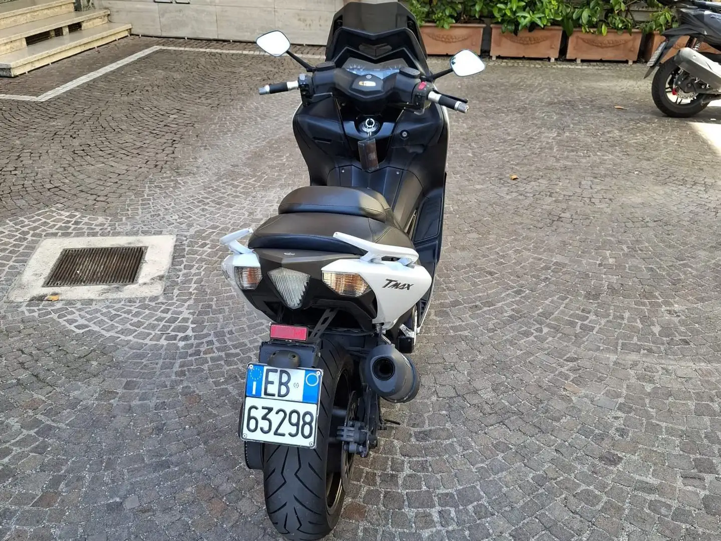 Yamaha TMAX 530 Blanco - 2