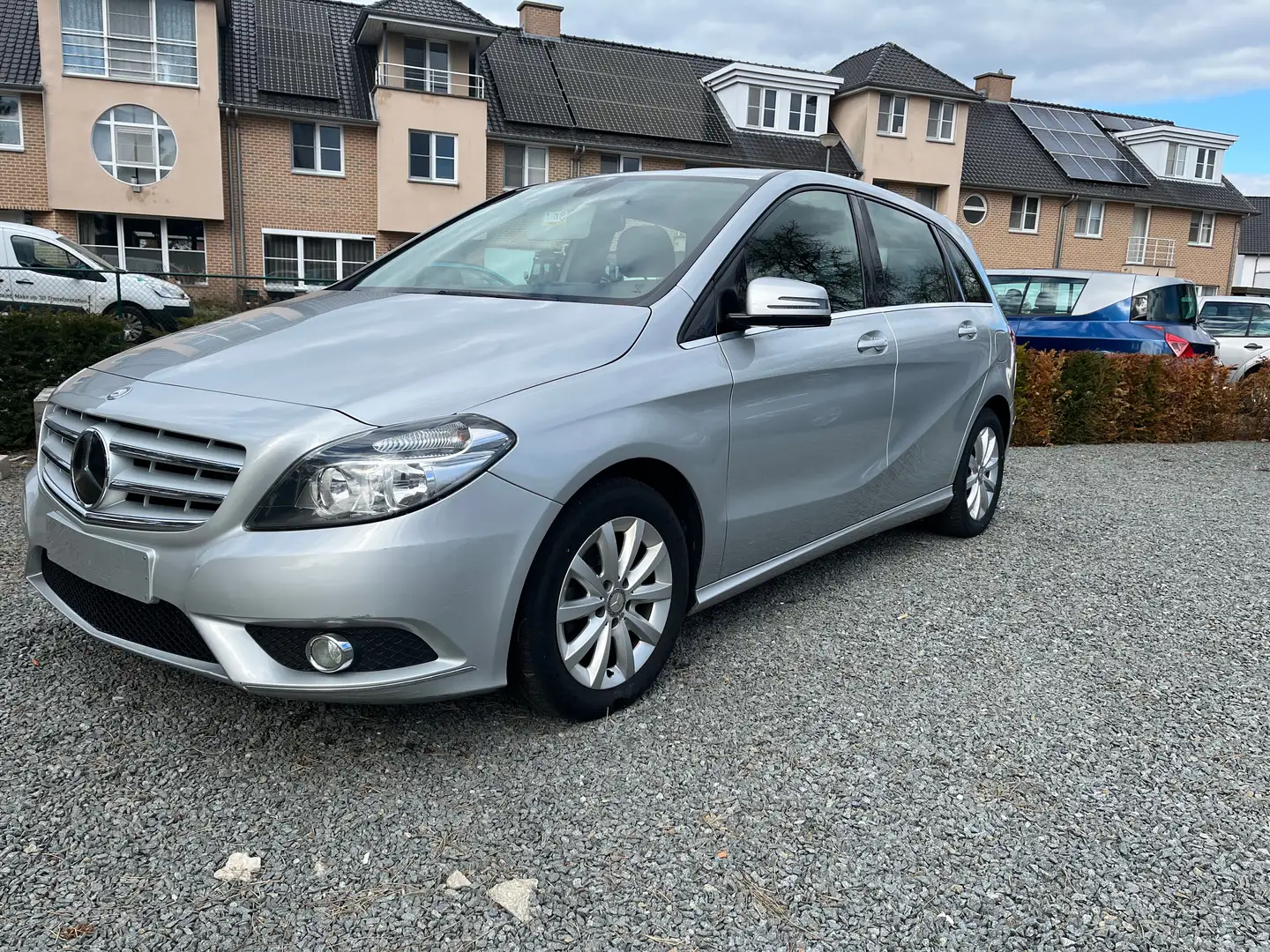 Mercedes-Benz B 180 CDI Plateado - 2