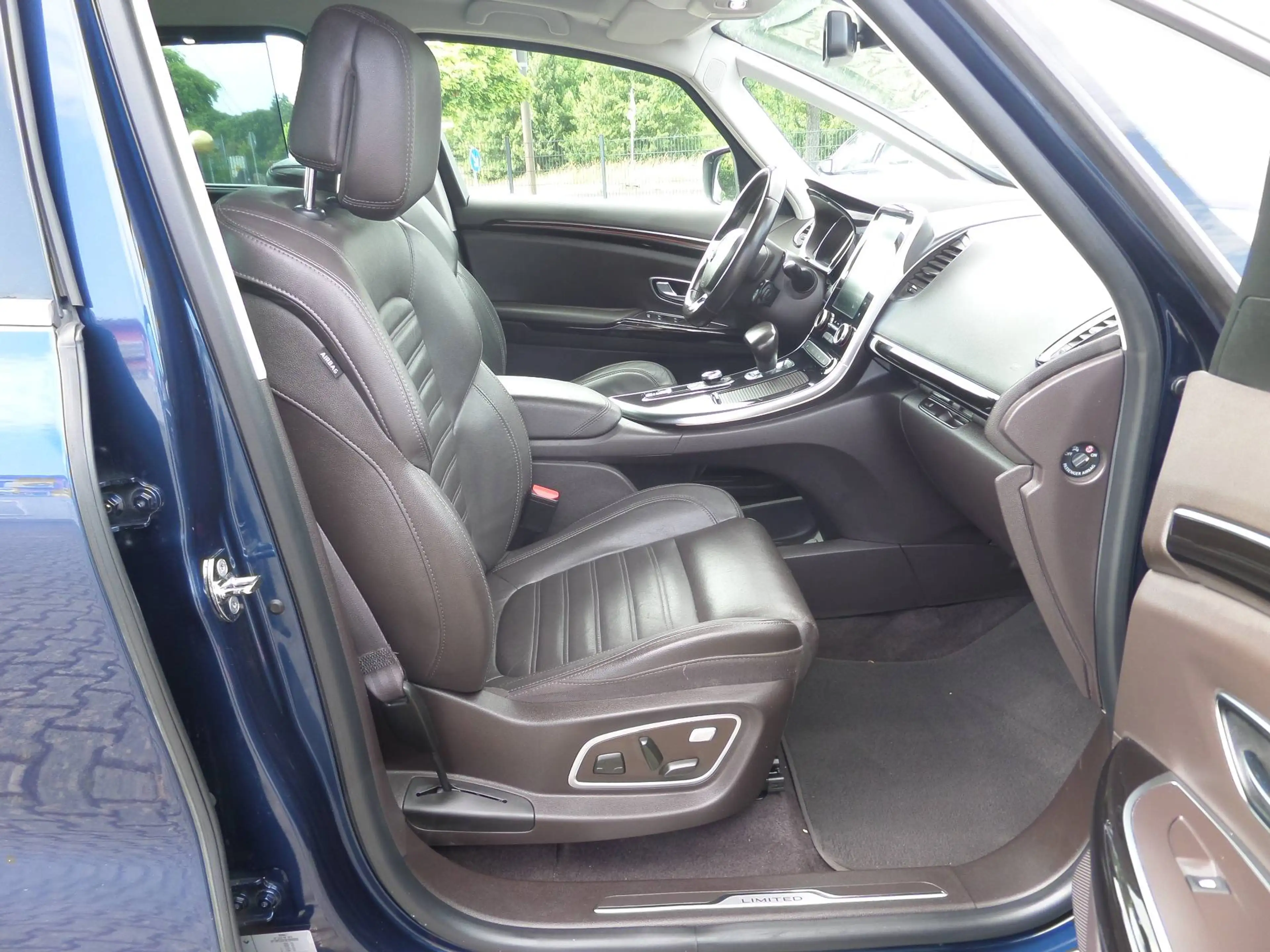 Renault Espace Limited Deluxe Crossover+7xLeder+Massage+LED+Pano+Cam+Navi+ — photo 11