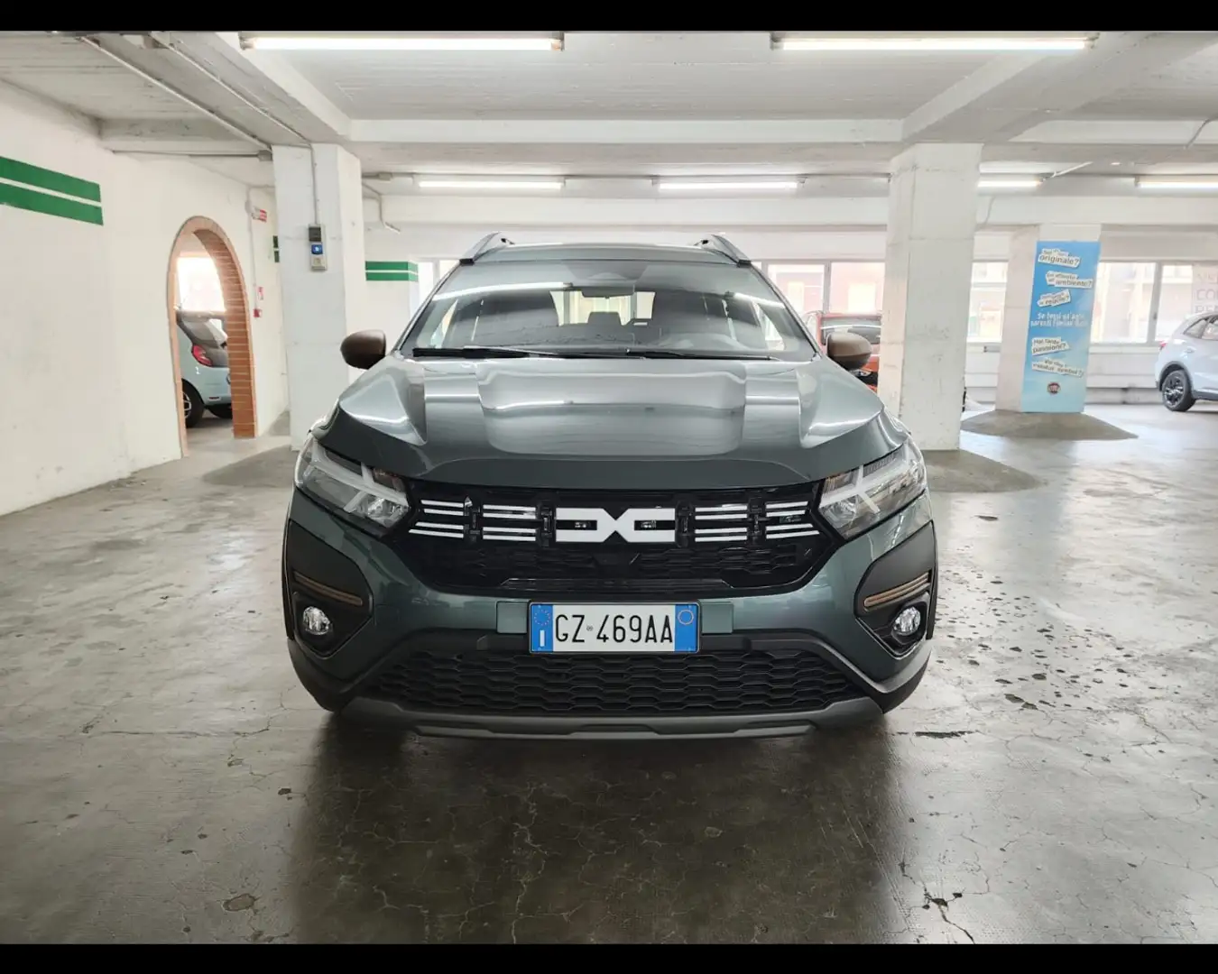 Dacia Jogger Extreme MY24 Hybrid 140 7p Vert - 2